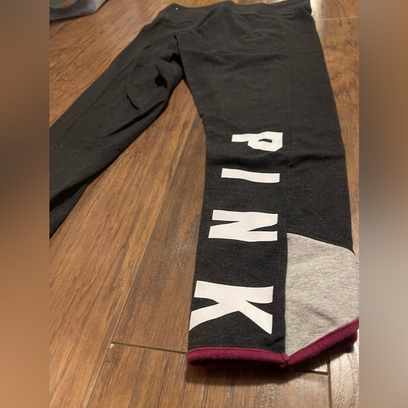 PINK capri leggings workout athletic pants grey & burgundy Medium - Picture 5 of 5
